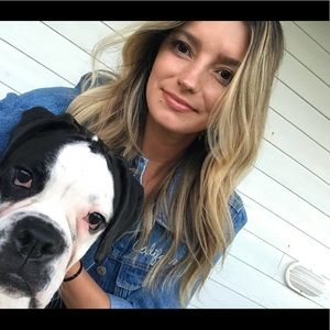 Meet your Posher, Brittney